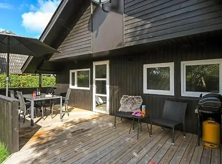 C11593-hemmet-bork-hytteby-98 Feriehus *